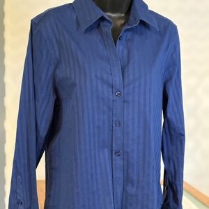 Chico's Women's NWT Royal Blue Long Sleeve Non-Iron shirt